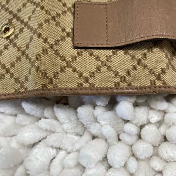 Gucci Diamante Heart Key Holder - Picture 14 of 14